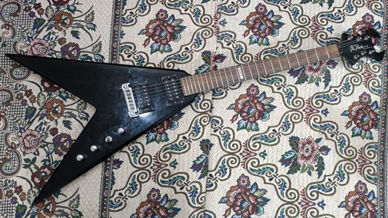 Ремонт подписной электрогитары B.C.Rich Kerry King