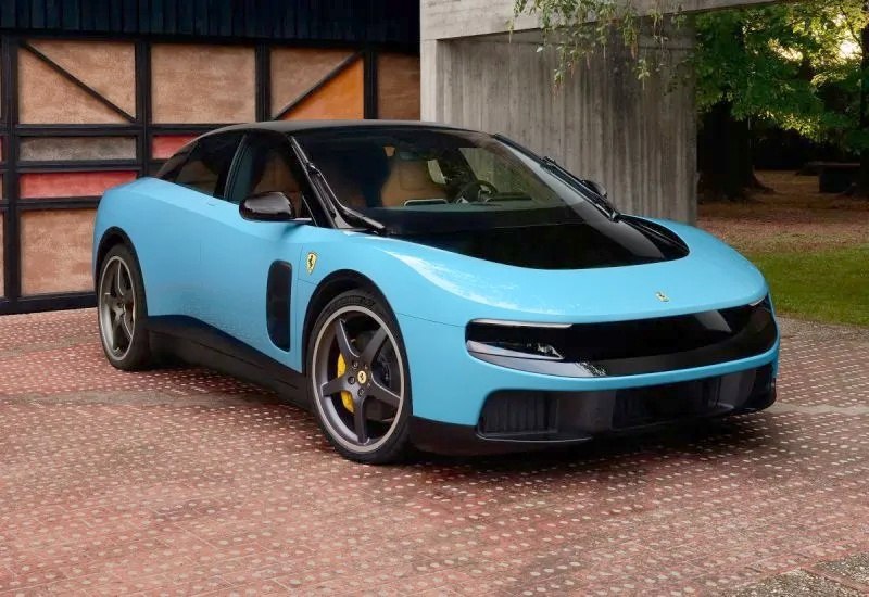 Ferrari выполнила годовой план продаж электрокара Luce
