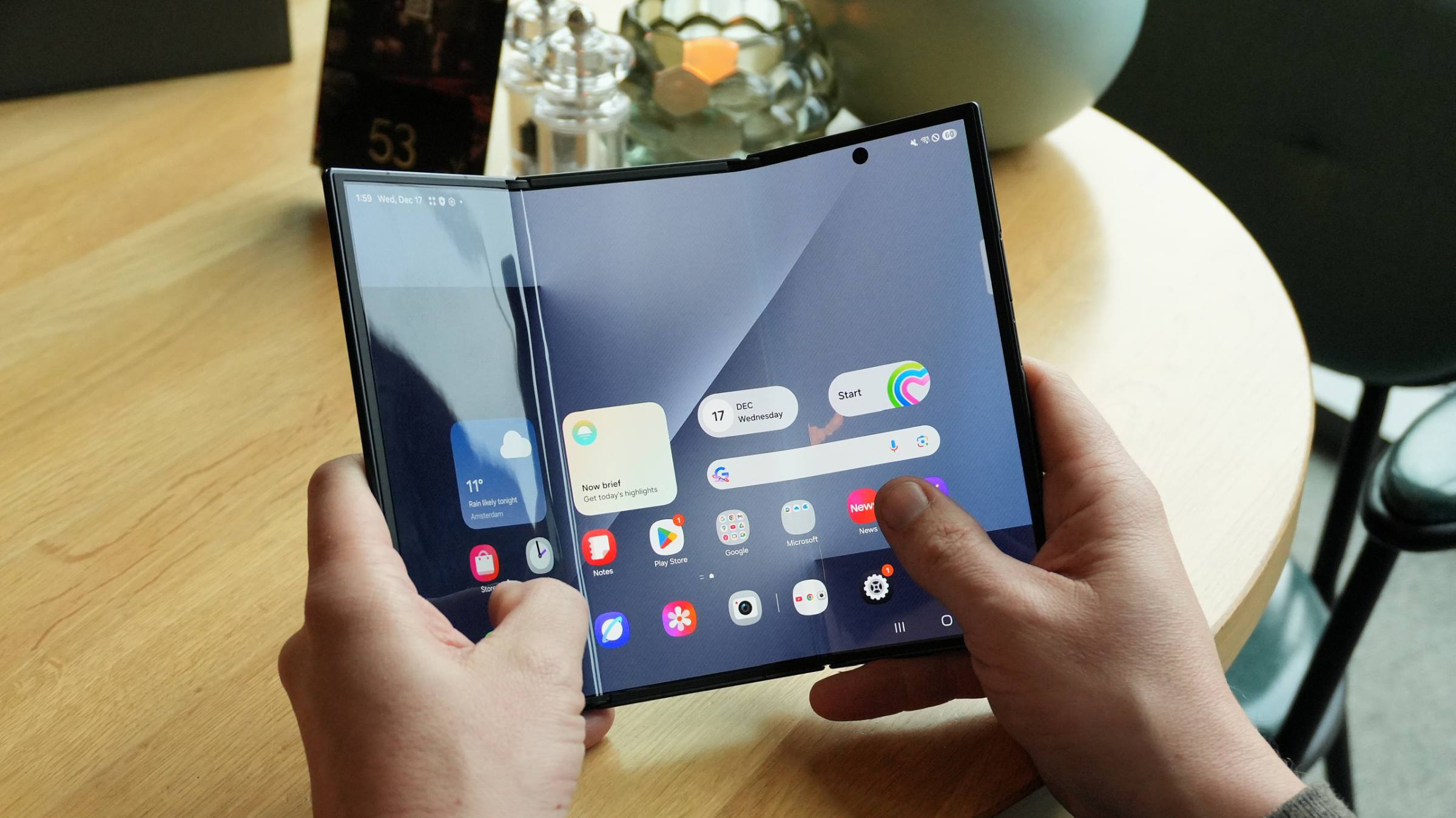 Samsung планирует выпустить пять складных смартфонов в 2027 году
