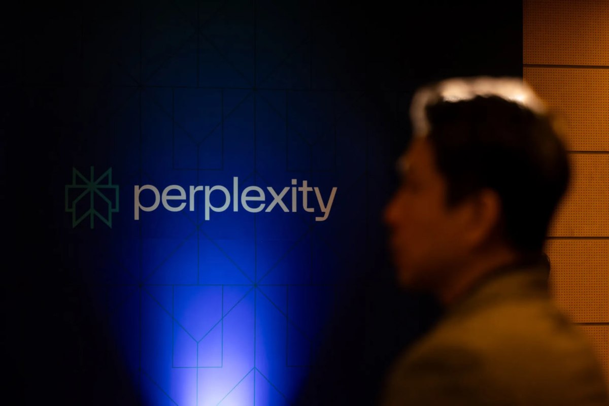 Суд разрешил Perplexity использовать ИИ-браузер Comet для покупок на Amazon