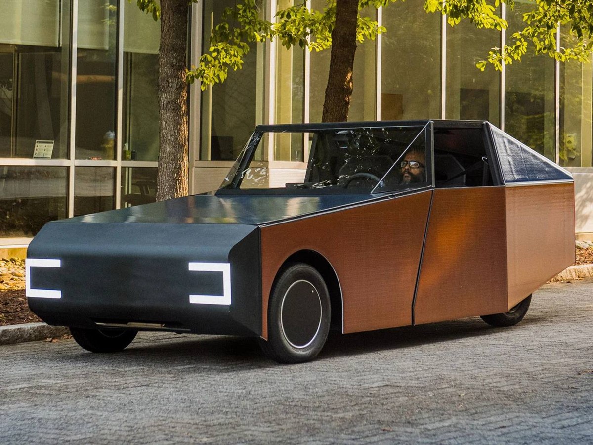 BMW представила прототип электромобиля Luminetta