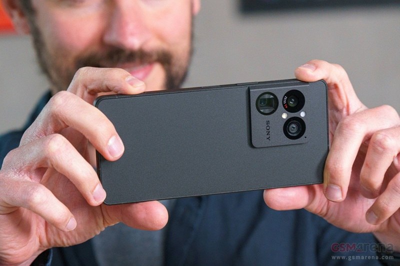 Sony подтвердила успешные продажи смартфона Xperia 1 VIII