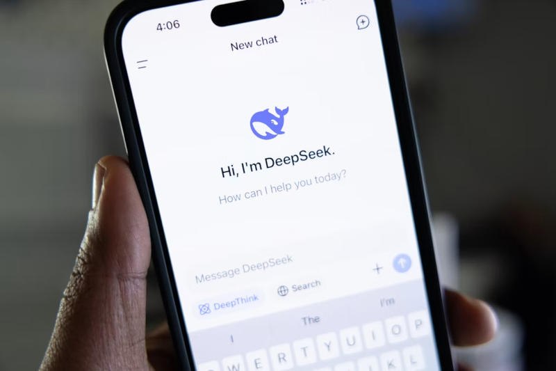 DeepSeek представила мультимодальную модель V4-Flash