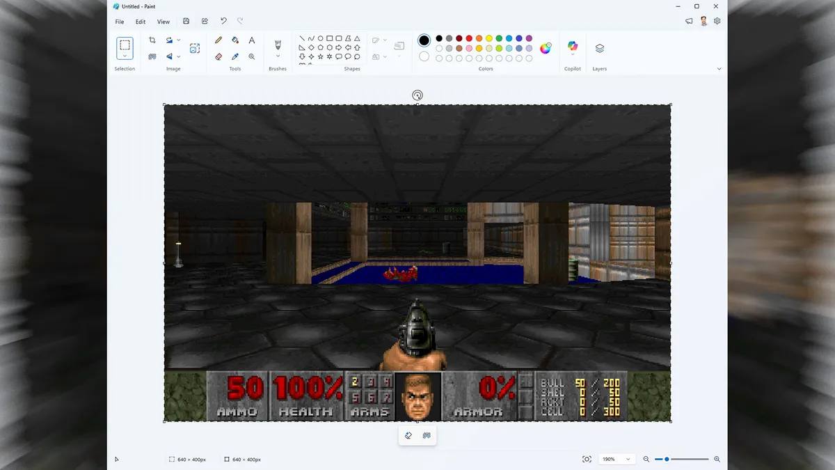 DOOM запущен внутри Microsoft Paint