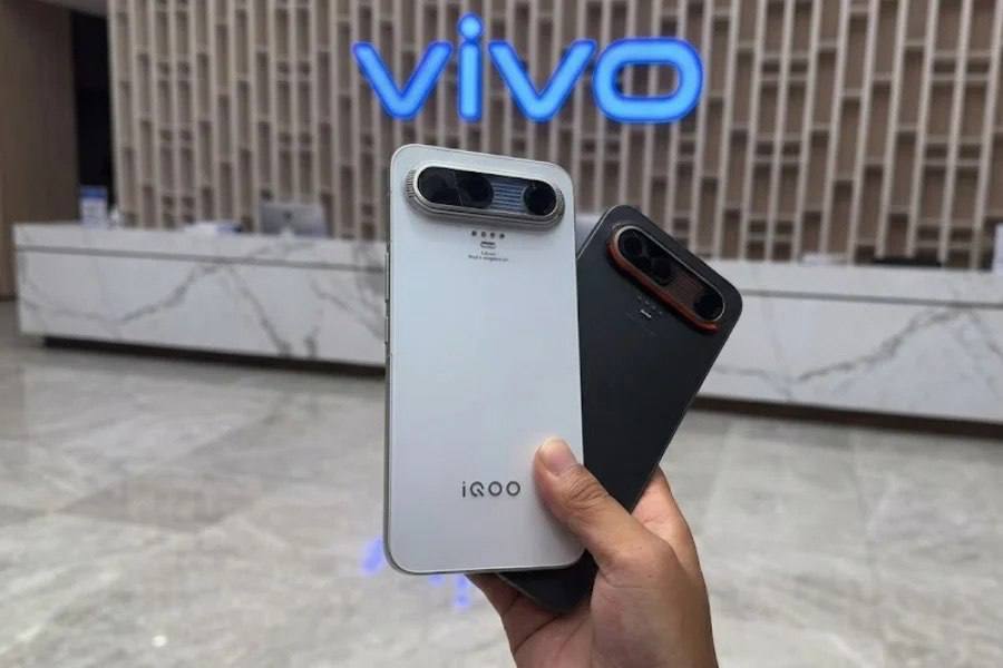 iQOO представила концепт смартфона с батареей 15 000 мАч