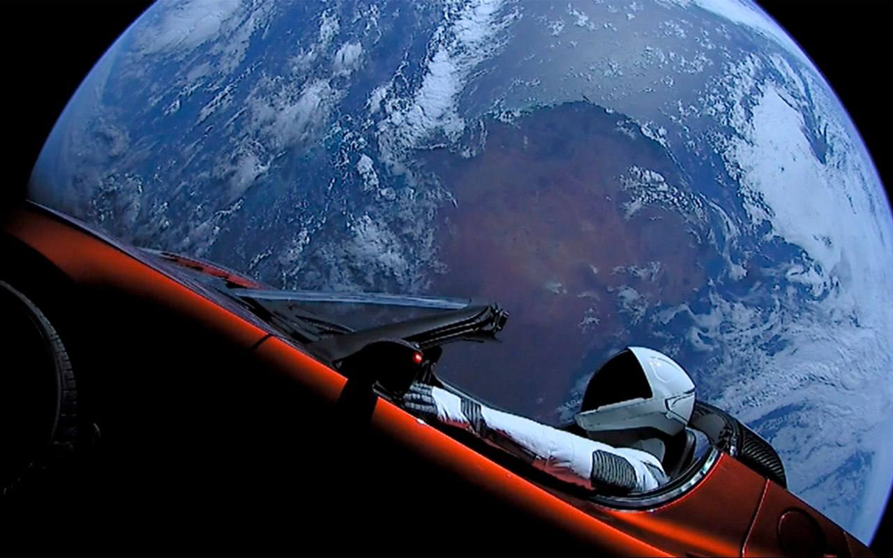 Разрыв в доходах Илона Маска и сотрудников Tesla
