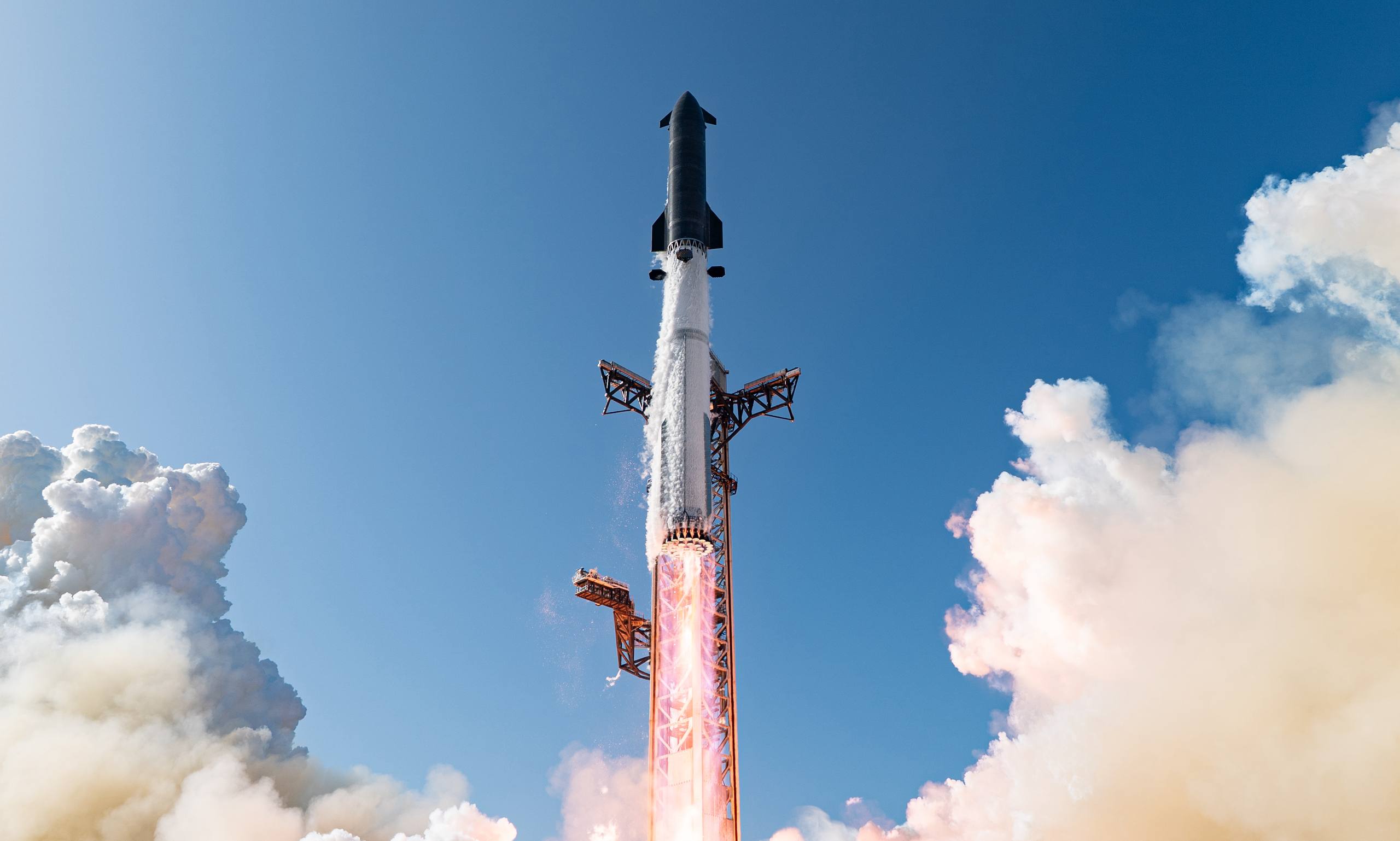 Flight 14 станет первым орбитальным запуском Starship со спутниками Starlink V3