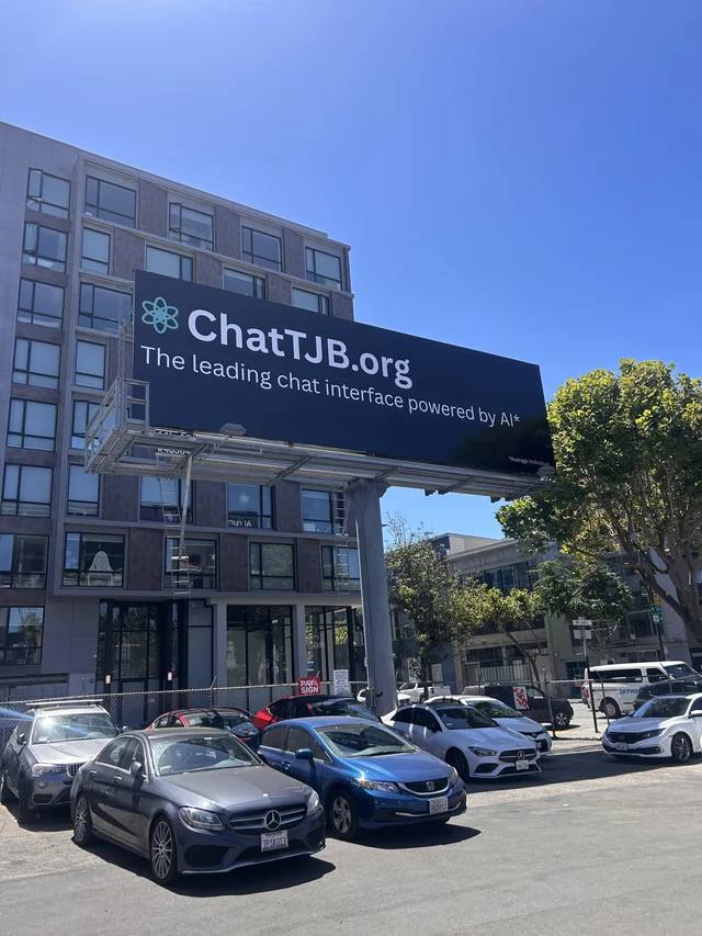ChatTGB: чат-бот, работающий на человеке