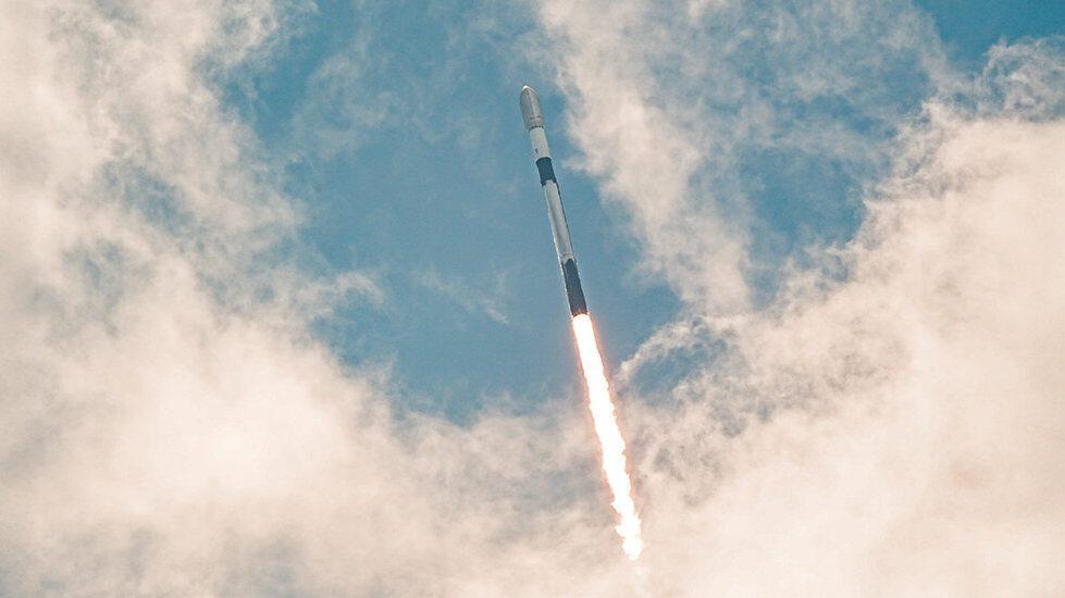SpaceX прекращает запуски Falcon 9 со спутниками Starlink из Флориды