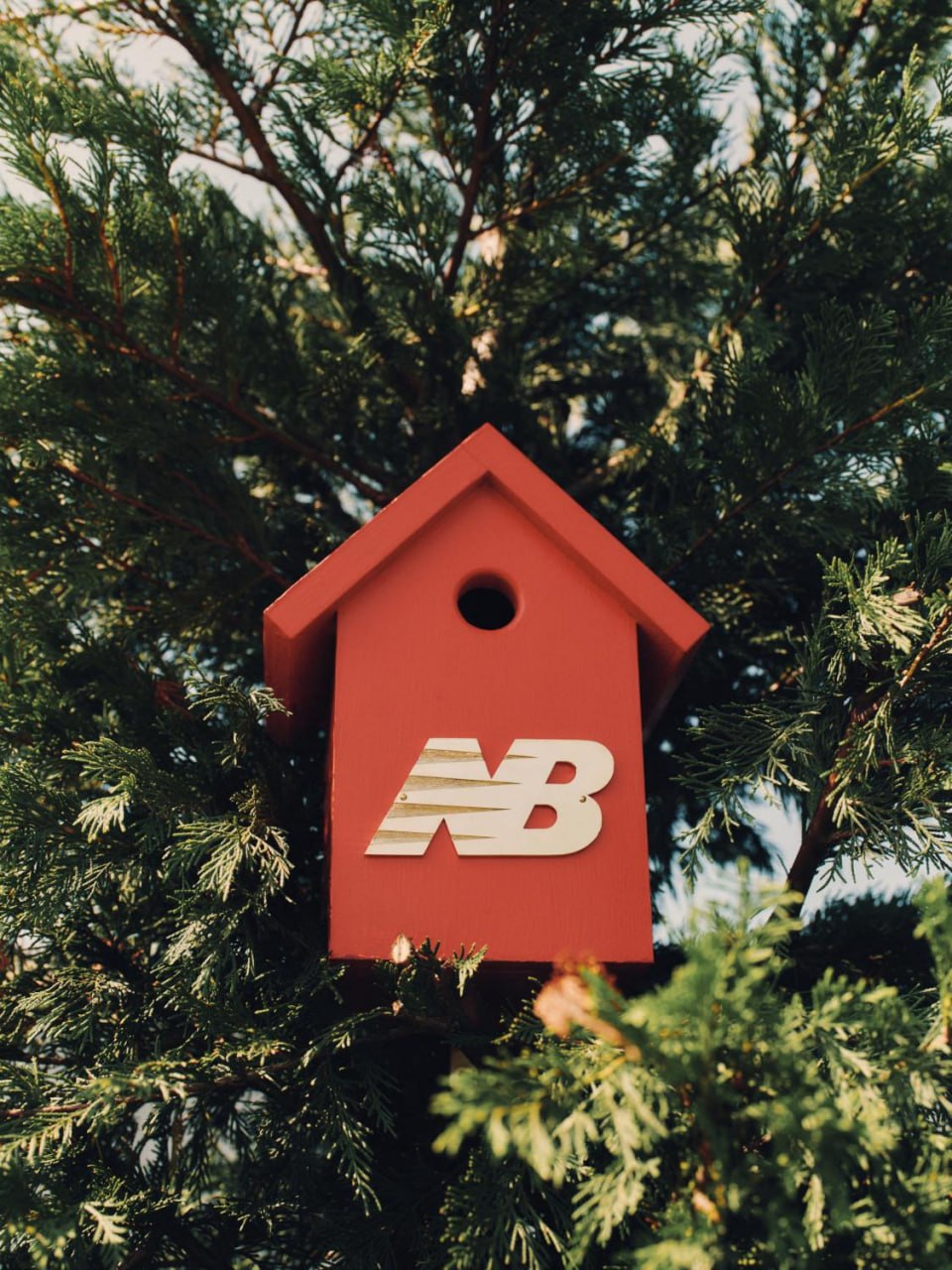 Забота о сотрудниках производств: примеры New Balance и других брендов