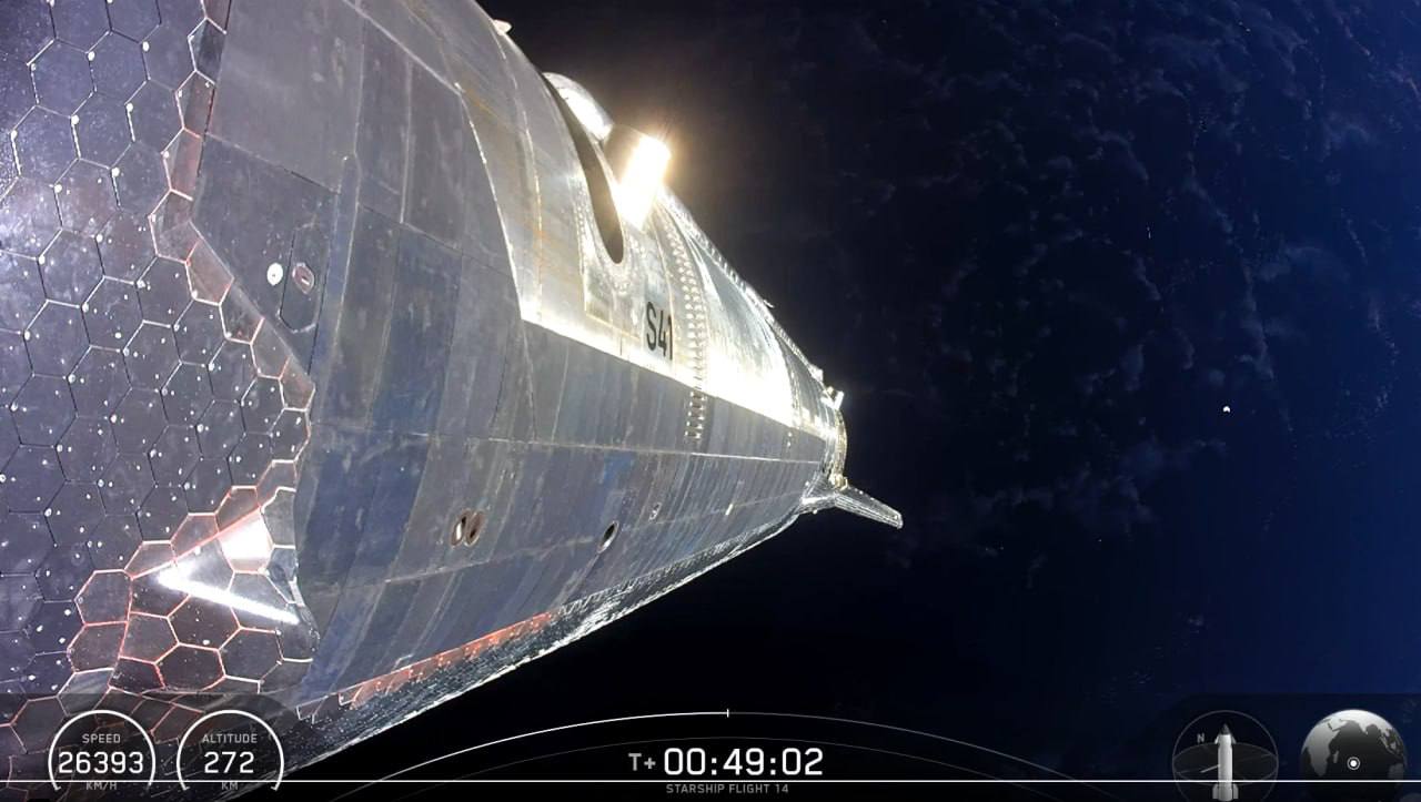 Starship вышел на орбиту в рамках 14-го испытательного полета