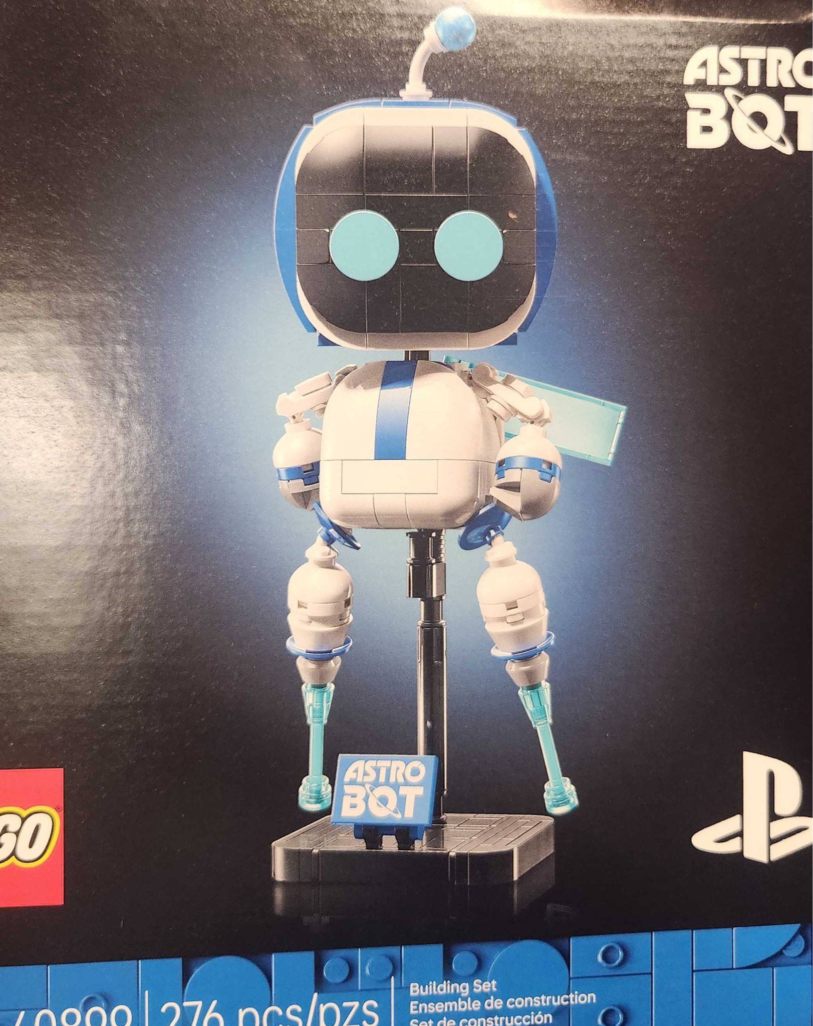 LEGO выпустит фигурку Astro Bot в подарок к набору PlayStation