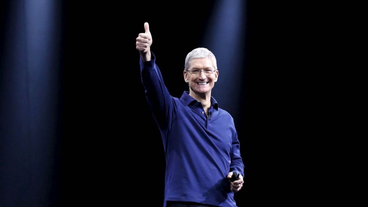 Тим Кук покинул пост генерального директора Apple