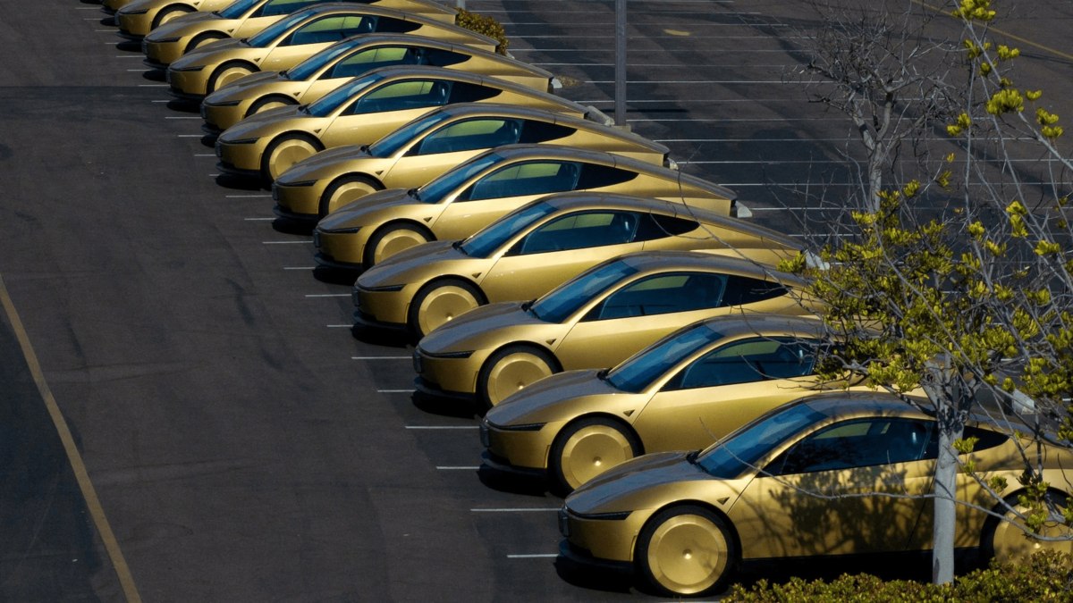 NHTSA начала расследование в отношении Tesla после презентации Cybercab