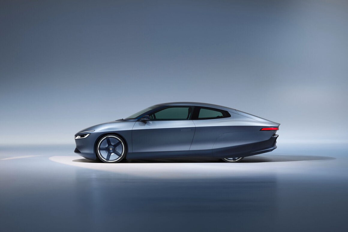 Volkswagen представила концепт электрокупе Mission Efficiency