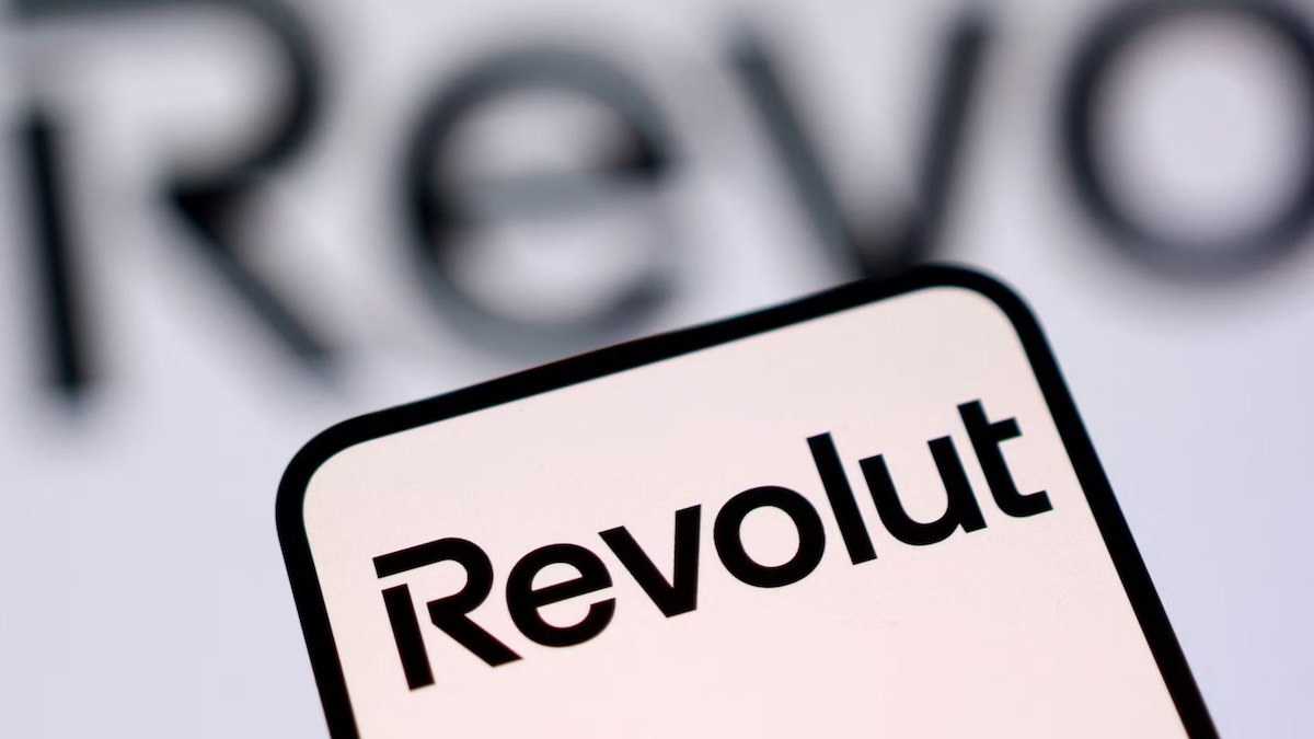 Мошенники получили данные клиентов Revolut через скомпрометированный правительственный домен