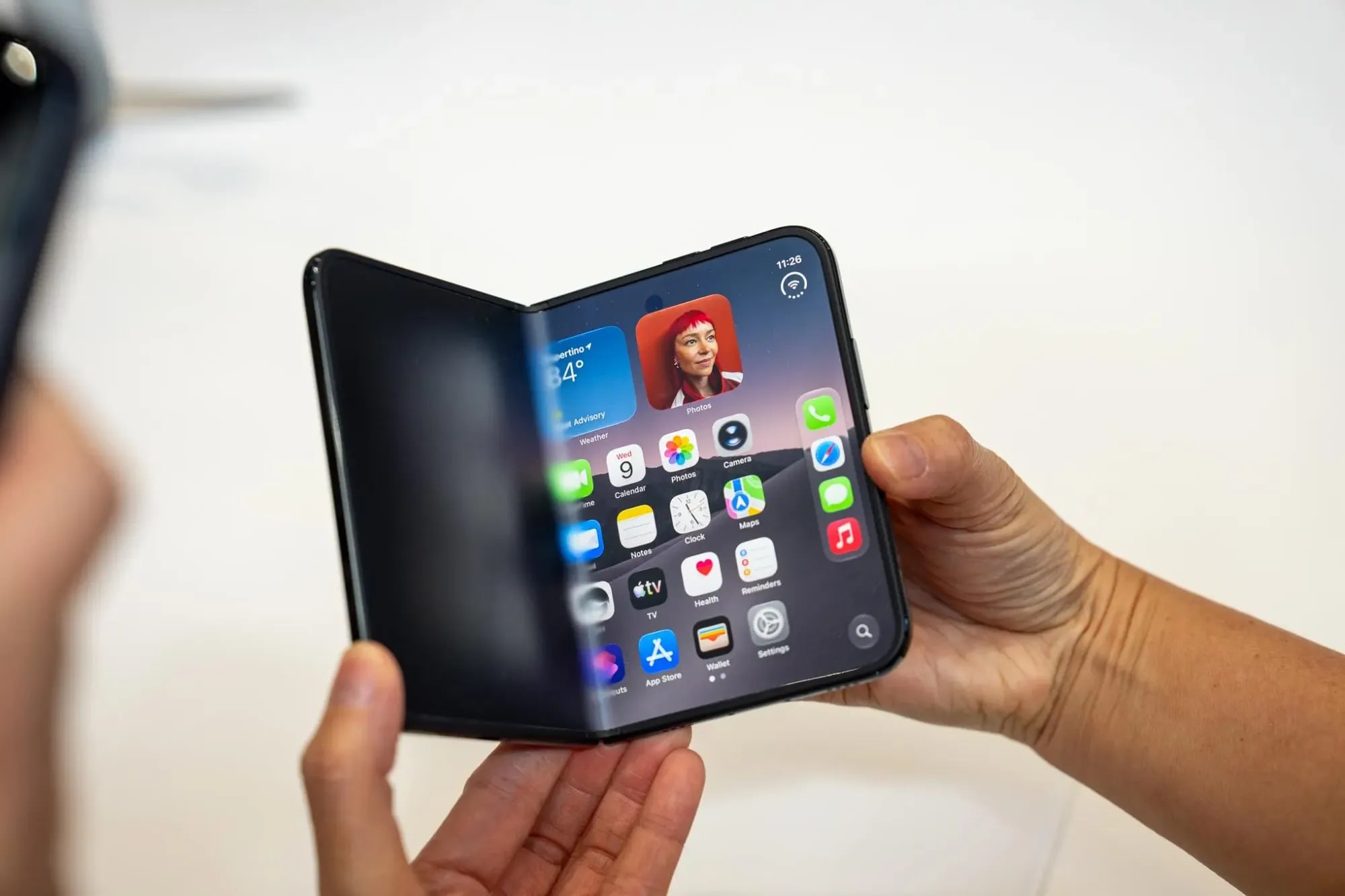 Первые впечатления западных СМИ об iPhone Duo