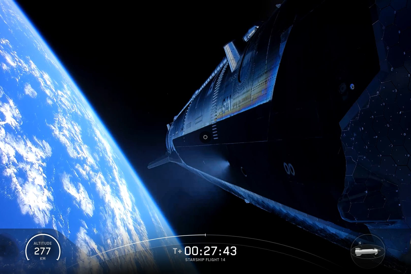 SpaceX Starship совершил первый орбитальный полет