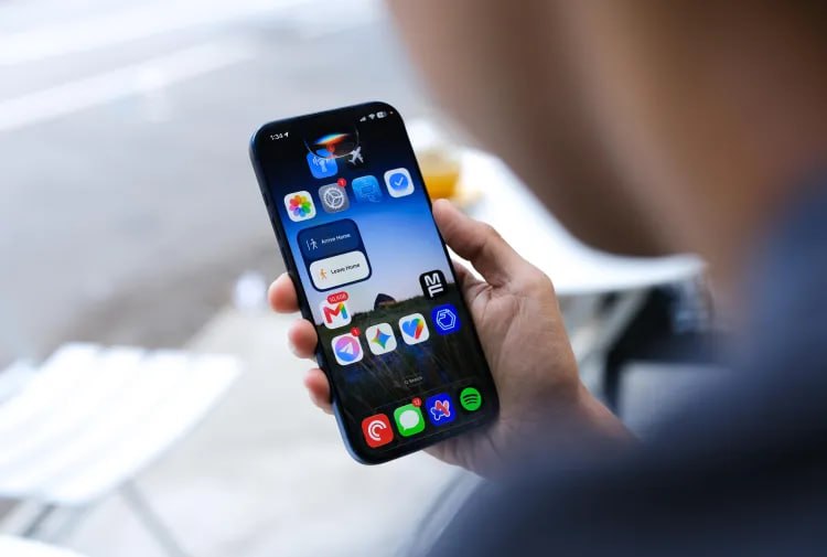 Apple анонсировала iOS 27 с обновленной Siri и новыми функциями интерфейса