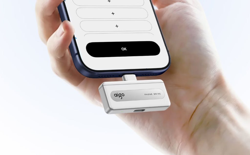 Aigo PL10: флешка для iPhone с физической защитой от записи