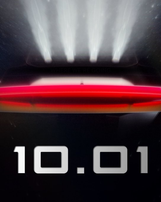 Tesla анонсировала мероприятие на 1 октября, где может быть представлен Roadster