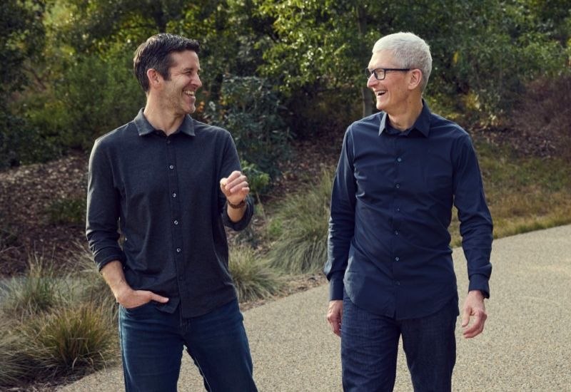 Джон Тернус станет новым CEO Apple с доходом $58 млн