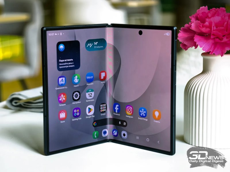 Владельцы Galaxy Z Fold8 сообщают о прогибах экрана