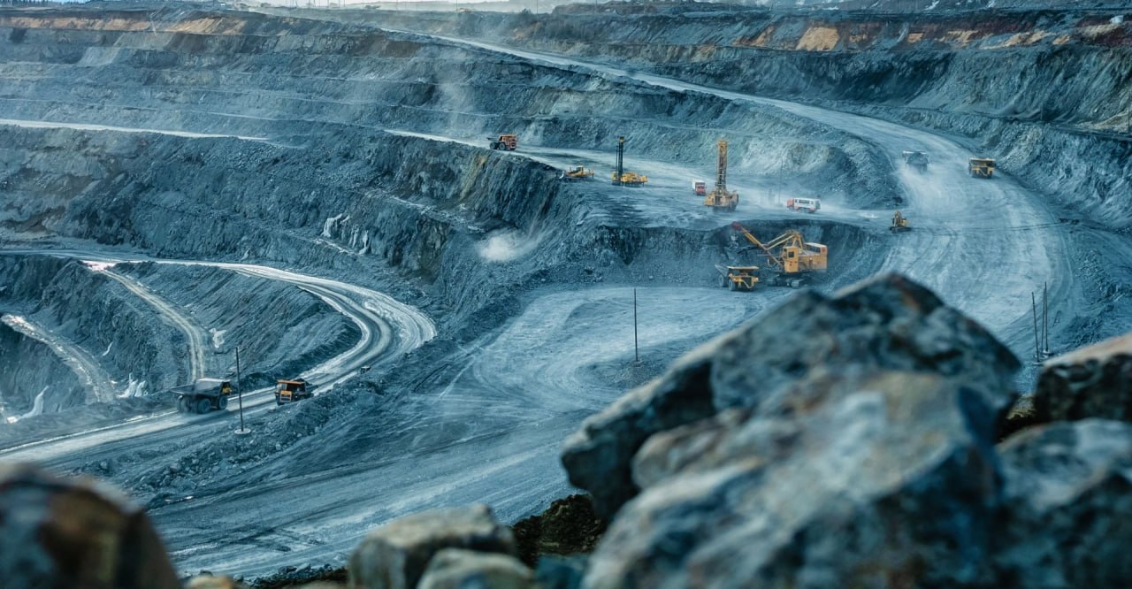 Китайские ИИ-системы ускорили геологоразведку на 60%