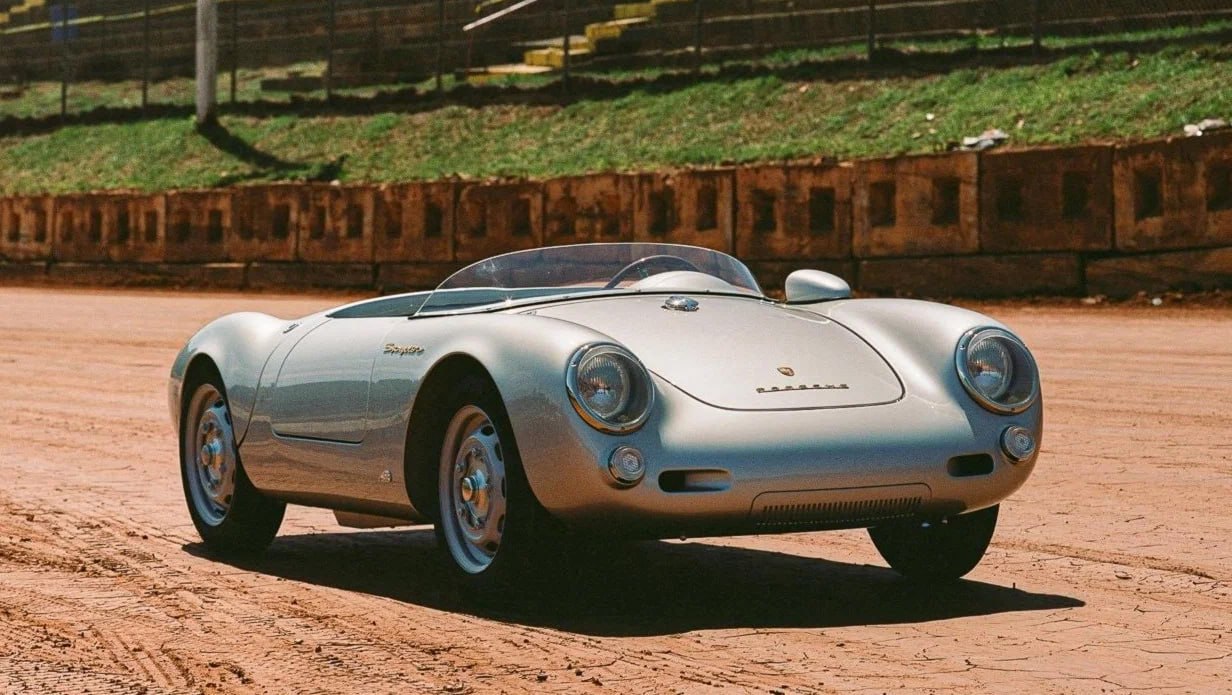 Porsche выпустила лимитированную детскую версию 550 Spyder
