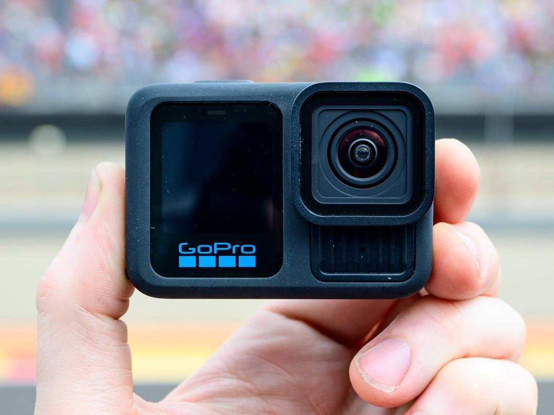 Starman Optical покупает GoPro за $285 млн