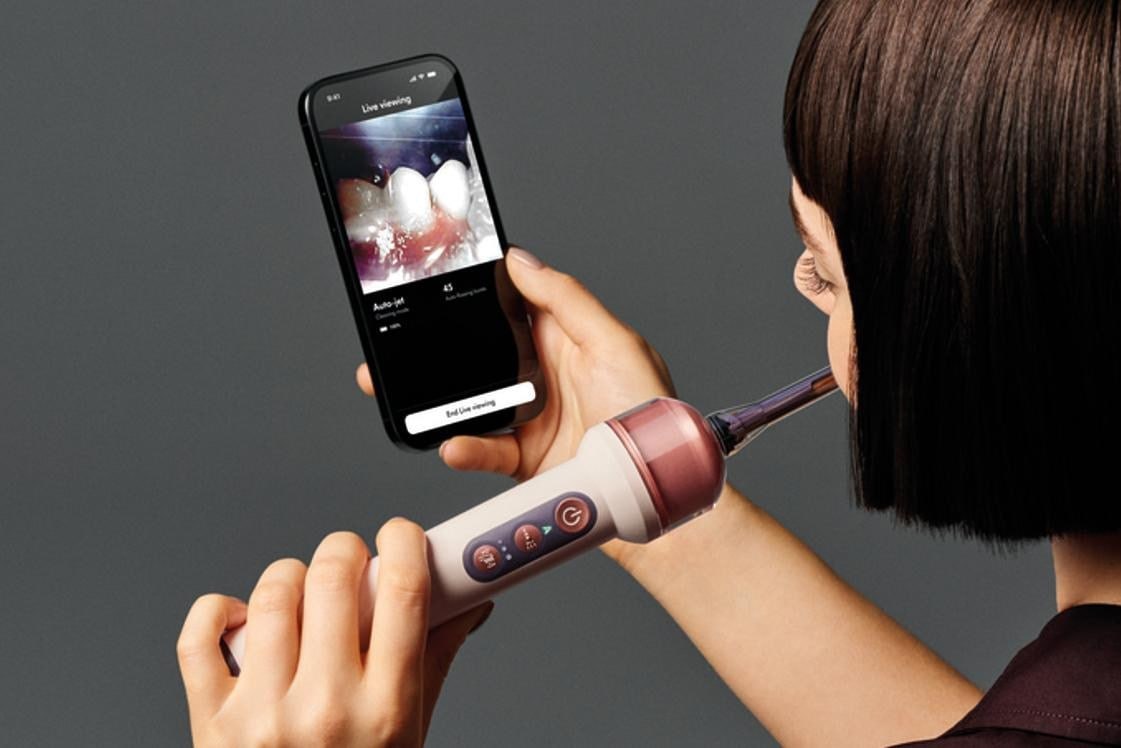 Dyson представил зубную щетку CameraJet с ИИ и камерой