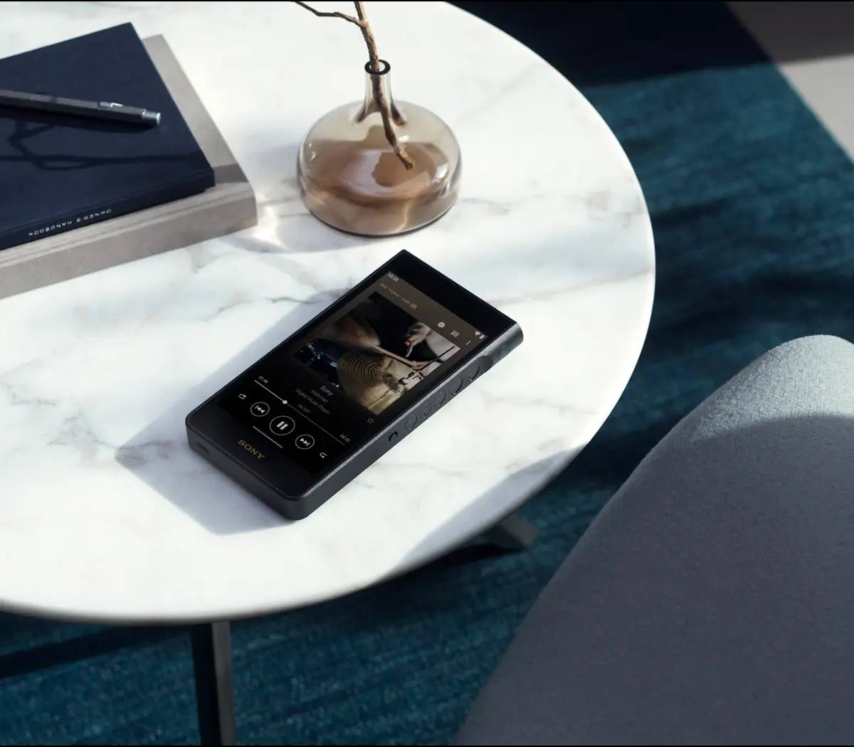Sony представила три новых плеера Walkman