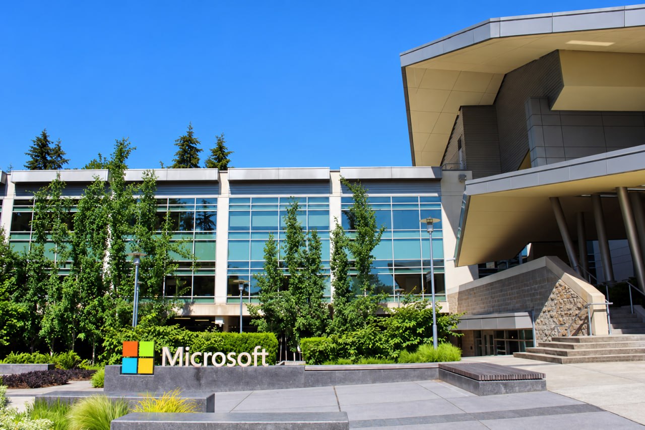 Microsoft предложила добровольное увольнение примерно 60 000 сотрудникам