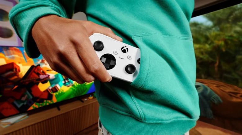 Xbox представила компактный Nano Controller за $50