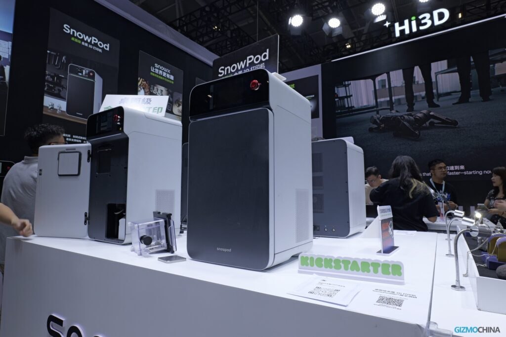 SnowX показала настольный 3D-принтер для печати нержавеющей сталью