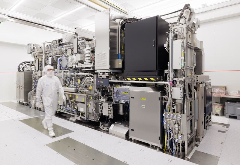 Очередь на литографическое оборудование ASML растянулась до 2030 года