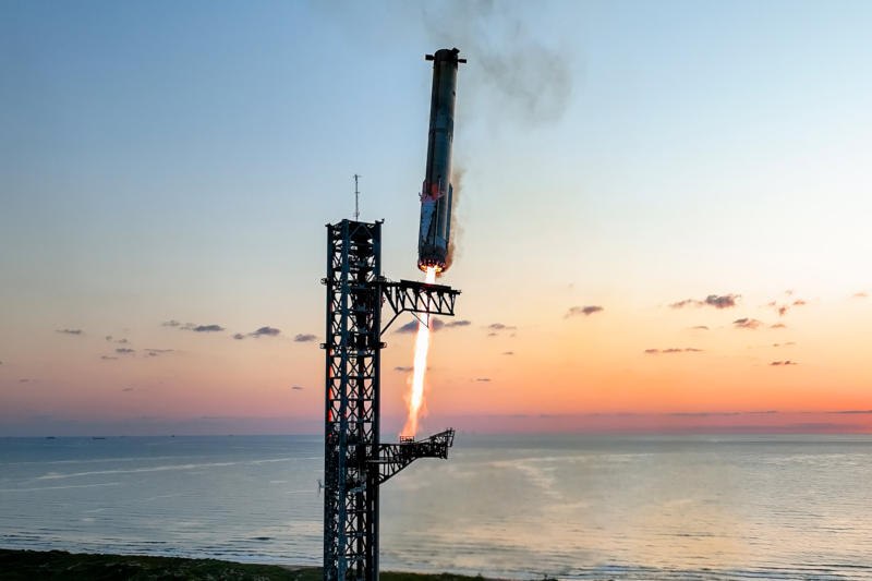 SpaceX планирует впервые поймать Starship и Super Heavy после пуска