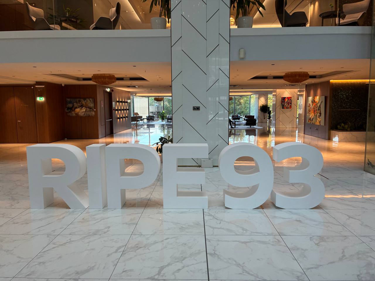 В Софии начинается митинг RIPE-93