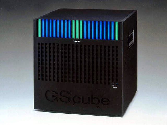Sony показала GScube — систему из 16 наборов чипов PS2