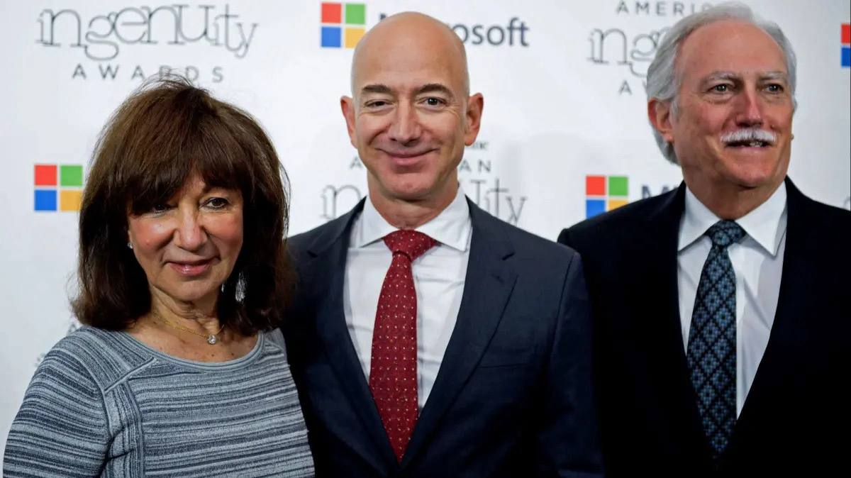 Как родители Джеффа Безоса вложили $245 000 в Amazon