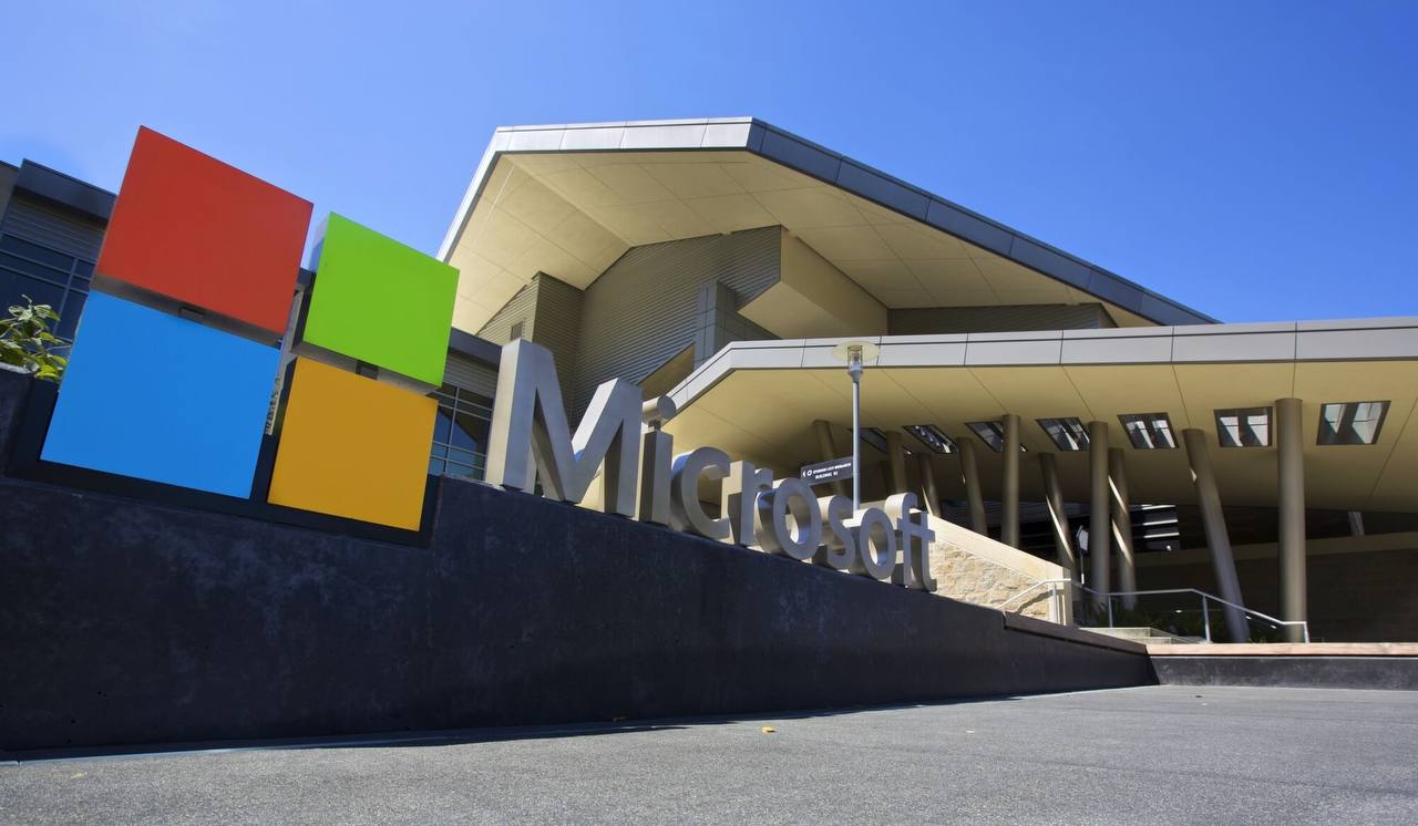 Microsoft предложила программу добровольного увольнения до 60 000 сотрудников